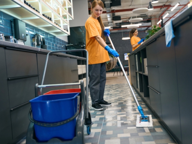 Commercial Cleaning Company Cassie